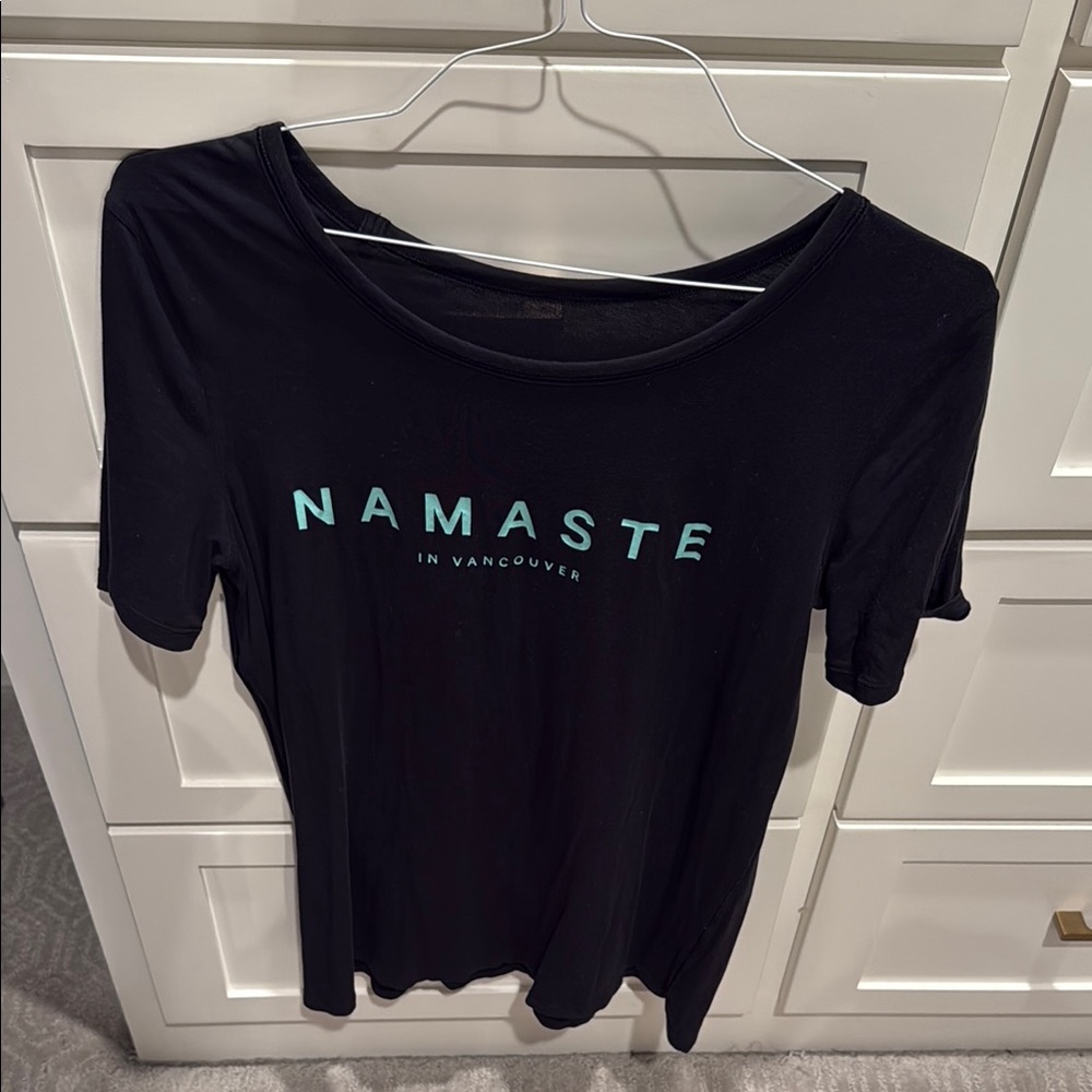 Lululemon Athletica Black Fitted Short Sleeve Tee